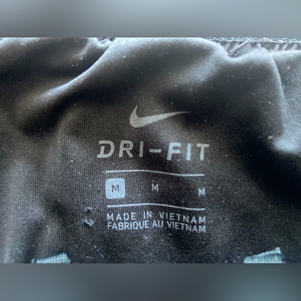 Nike medium black shorts